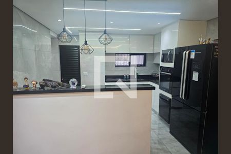 Cozinha de apartamento à venda com 2 quartos, 58m² em Vila Carioca, São Paulo