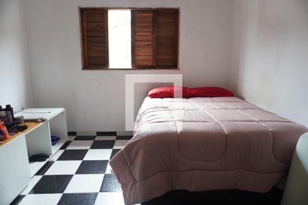 Quarto 1 de casa à venda com 2 quartos, 171m² em Vila Carmosina, São Paulo
