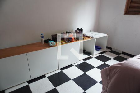 Quarto 1 de casa à venda com 2 quartos, 171m² em Vila Carmosina, São Paulo