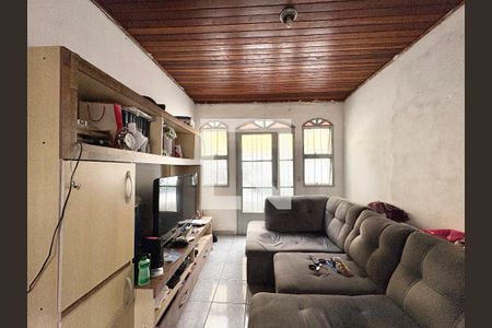 Sala de casa à venda com 3 quartos, 400m² em Vila Palmeiras, São Paulo
