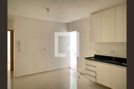 Sala / Cozinha de apartamento para alugar com 2 quartos, 47m² em Vila Gustavo, São Paulo