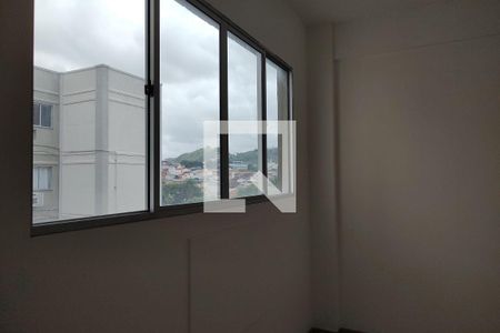 Sala de apartamento para alugar com 2 quartos, 48m² em Taquara, Rio de Janeiro