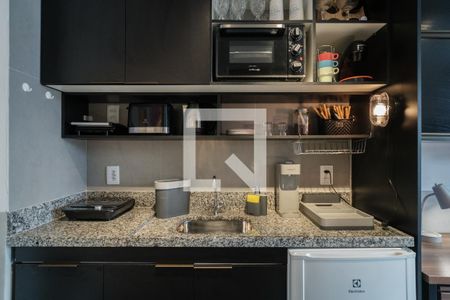 Cozinha de apartamento à venda com 1 quarto, 18m² em Bela Vista, São Paulo