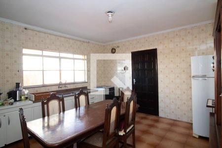 Cozinha de casa para alugar com 3 quartos, 94m² em Jardim Palmira, Guarulhos