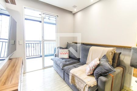 Sala de apartamento à venda com 2 quartos, 47m² em Itaquera, São Paulo