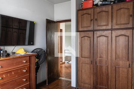 Quarto 2 de casa à venda com 3 quartos, 420m² em Jardim Montanhês, Belo Horizonte