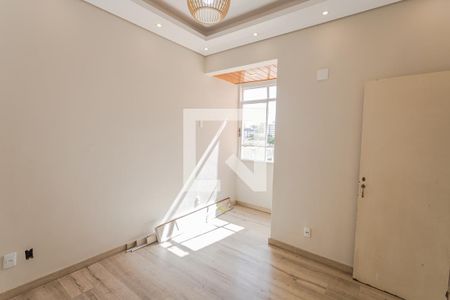 Suíte de apartamento para alugar com 2 quartos, 70m² em Serra, Belo Horizonte