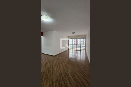 Sala de apartamento à venda com 3 quartos, 118m² em Vila Itapura, Campinas