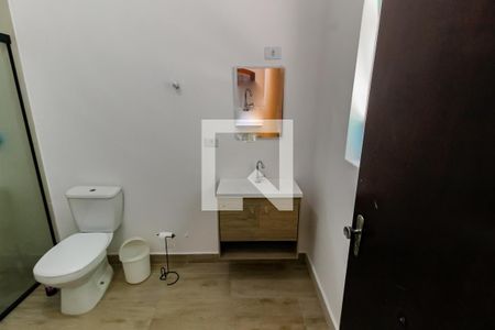 Banheiro da Suíte de casa para alugar com 3 quartos, 120m² em Jardim Maria Rosa, Taboão da Serra