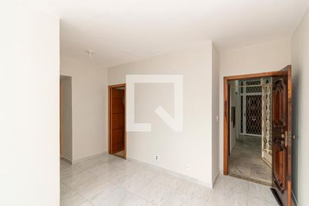 Sala de apartamento para alugar com 2 quartos, 42m² em Vista Alegre, Rio de Janeiro