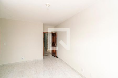 Sala de apartamento para alugar com 2 quartos, 42m² em Vista Alegre, Rio de Janeiro