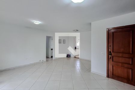 Sala de apartamento para alugar com 3 quartos, 110m² em Vila Monumento, São Paulo