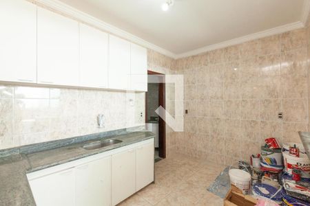 Casa para alugar com 1 quarto, 12m² em Califórnia, Belo Horizonte