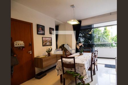 Sala de estar de apartamento para alugar com 3 quartos, 120m² em Castelo, Belo Horizonte