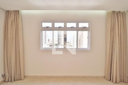 Sala de apartamento para alugar com 3 quartos, 122m² em S Maria, Uberlândia