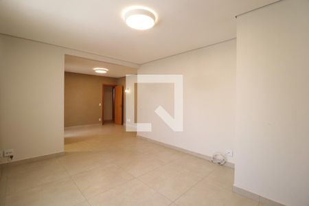 Sala de apartamento para alugar com 3 quartos, 122m² em S Maria, Uberlândia