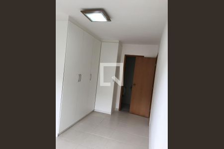 Apartamento para alugar com 2 quartos, 60m² em Samambaia, Petrópolis