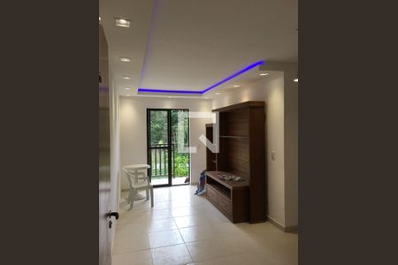 Apartamento para alugar com 2 quartos, 60m² em Samambaia, Petrópolis