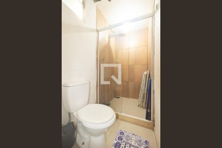 Banheiro da Suíte de casa para alugar com 3 quartos, 64m² em Santa Cruz, Rio de Janeiro