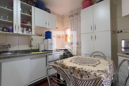 Cozinha e Área de Serviço de apartamento à venda com 2 quartos, 66m² em Jardim Bela Vista, Guarulhos