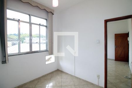 Quarto 1 de apartamento para alugar com 2 quartos, 50m² em Vila da Penha, Rio de Janeiro