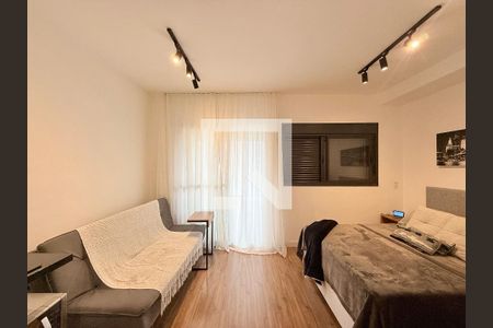 Quarto de kitnet/studio para alugar com 1 quarto, 28m² em Jardim das Acacias, São Paulo