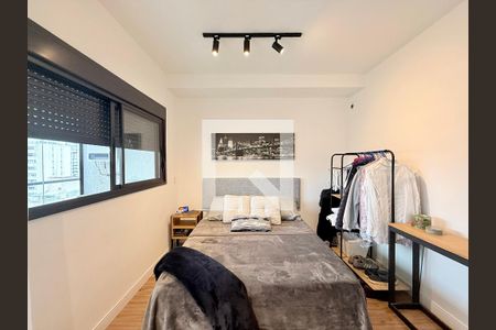 Quarto de kitnet/studio para alugar com 1 quarto, 28m² em Jardim das Acacias, São Paulo