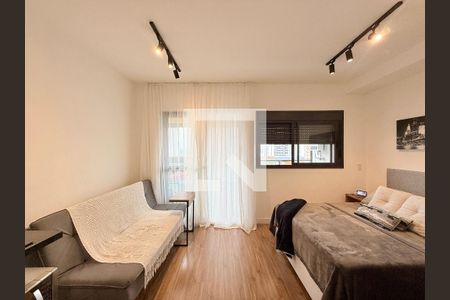 Quarto de kitnet/studio para alugar com 1 quarto, 28m² em Jardim das Acacias, São Paulo