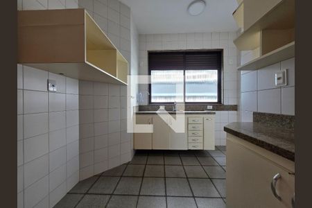 cozinha de apartamento para alugar com 3 quartos, 100m² em Cruzeiro, Belo Horizonte