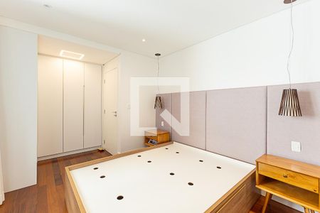 Suíte 1 de apartamento para alugar com 2 quartos, 97m² em Itaim Bibi, São Paulo