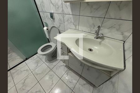 Banheiro  de casa para alugar com 3 quartos, 120m² em Parque Cisper, São Paulo