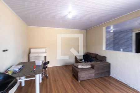 Sala de casa à venda com 2 quartos, 150m² em Cidade Industrial de Curitiba, Curitiba