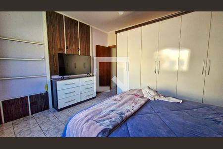 Quarto de casa à venda com 3 quartos, 120m² em Jardim Kika, São Paulo