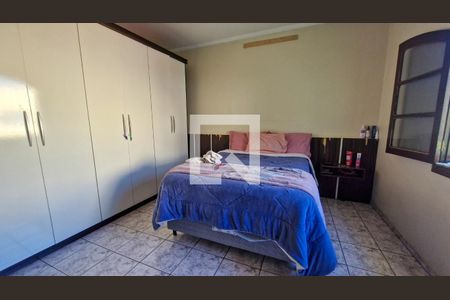 Quarto de casa à venda com 3 quartos, 120m² em Jardim Kika, São Paulo