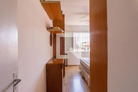 Quarto de casa à venda com 3 quartos, 200m² em Vila Tiradentes, São Paulo