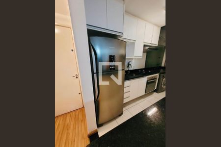 Cozinha de apartamento para alugar com 2 quartos, 48m² em Parque Munhoz, São Paulo