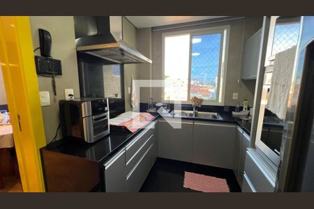 Cozinha de apartamento à venda com 4 quartos, 229m² em Nova Suíça, Belo Horizonte