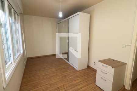 Quarto 1 de apartamento para alugar com 2 quartos, 66m² em Santa Tereza, Porto Alegre
