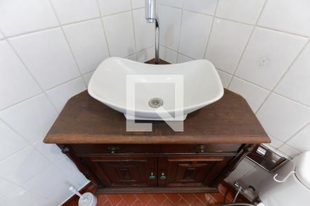 Banheiro de casa para alugar com 1 quarto, 45m² em Vila Barbosa, São Paulo
