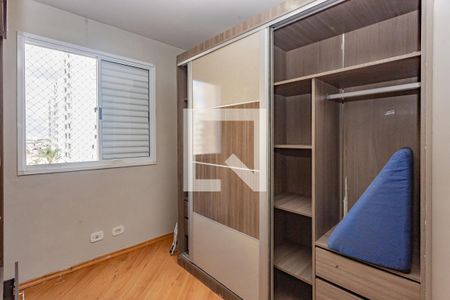 Quarto 2 de apartamento para alugar com 2 quartos, 48m² em Jardim Celeste, São Paulo