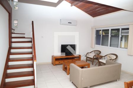 sala de casa à venda com 4 quartos, 127m² em Recreio dos Bandeirantes, Rio de Janeiro
