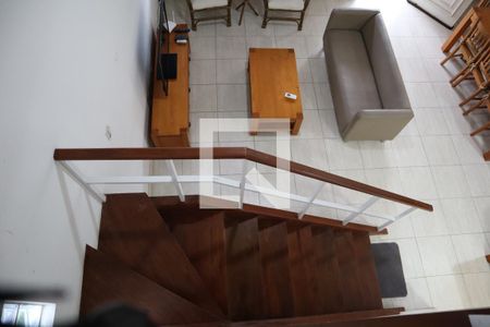 escada  de casa à venda com 4 quartos, 127m² em Recreio dos Bandeirantes, Rio de Janeiro