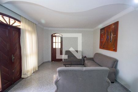 Casa à venda com 4 quartos, 230m² em Qnm 40, Brasília