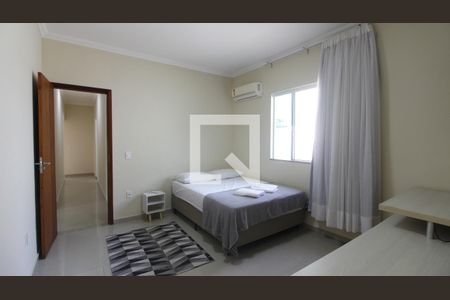 Casa de Condomínio para alugar com 3 quartos, 300m² em Ogiva, Cabo Frio