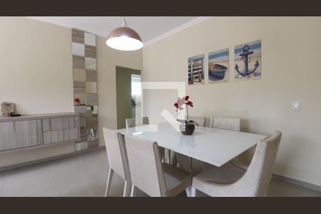 Casa de Condomínio para alugar com 3 quartos, 300m² em Ogiva, Cabo Frio