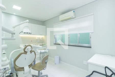 Sala 2 de casa à venda com 6 quartos, 250m² em Parque Sao Domingos, São Paulo