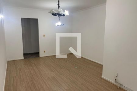 Sala de apartamento para alugar com 3 quartos, 110m² em Gonzaga, Santos