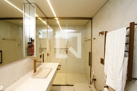 Banheiro Social de apartamento à venda com 3 quartos, 140m² em Santa Lúcia, Belo Horizonte