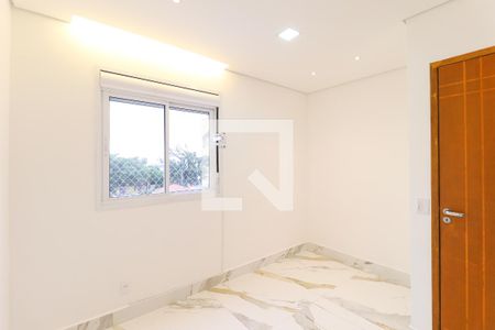 Apartamento para alugar com 2 quartos, 69m² em Vila Nivi, São Paulo