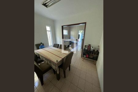Casa à venda com 2 quartos, 154m² em Jardim Marisa, São Paulo